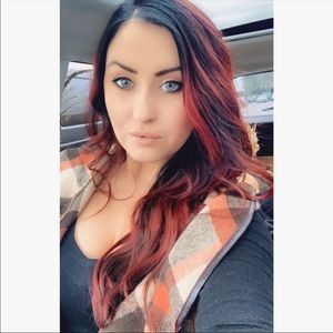 Meet your Posher, Alexandria